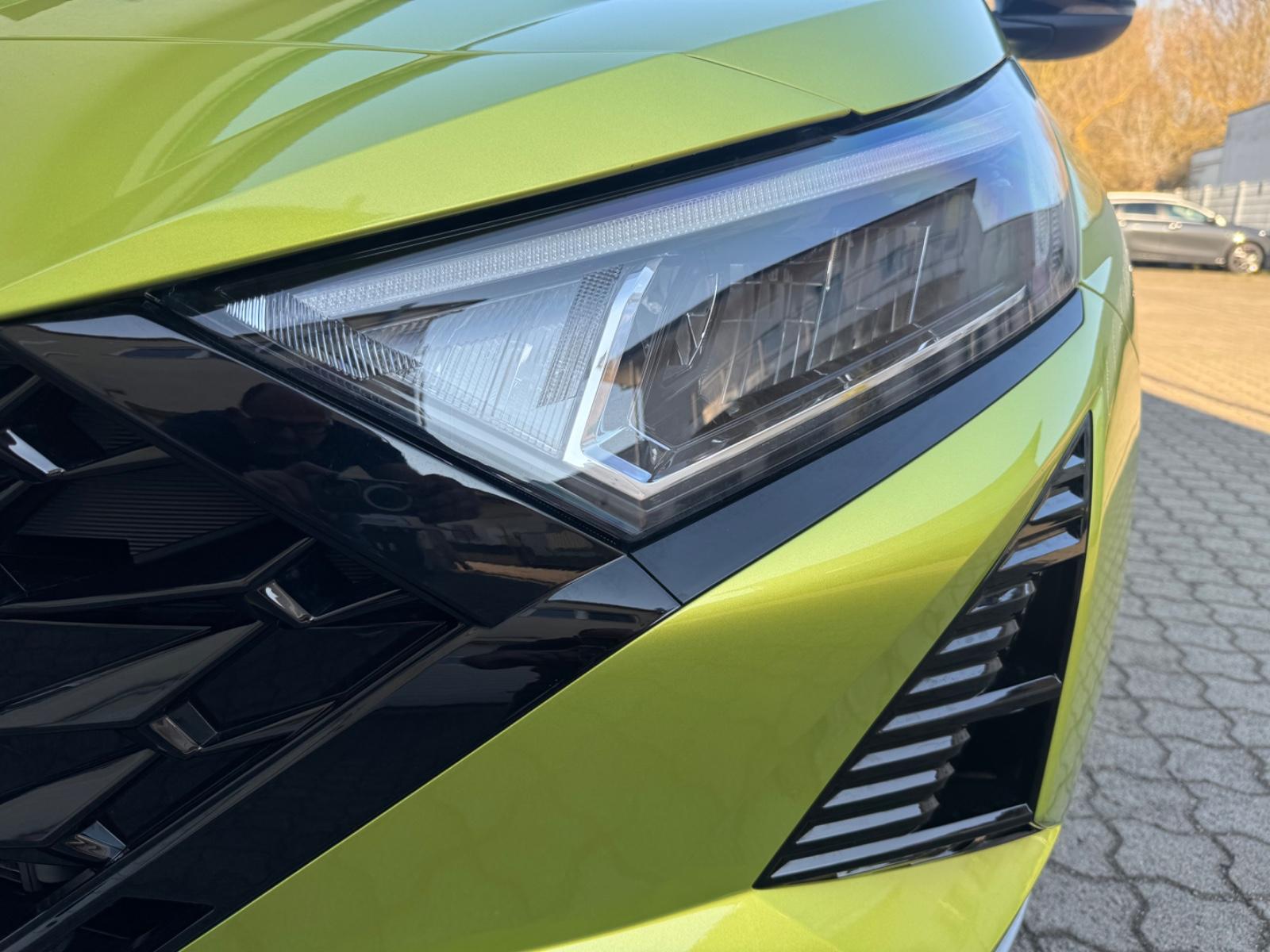 Hyundai i20 Blackline Edition Voll-LED