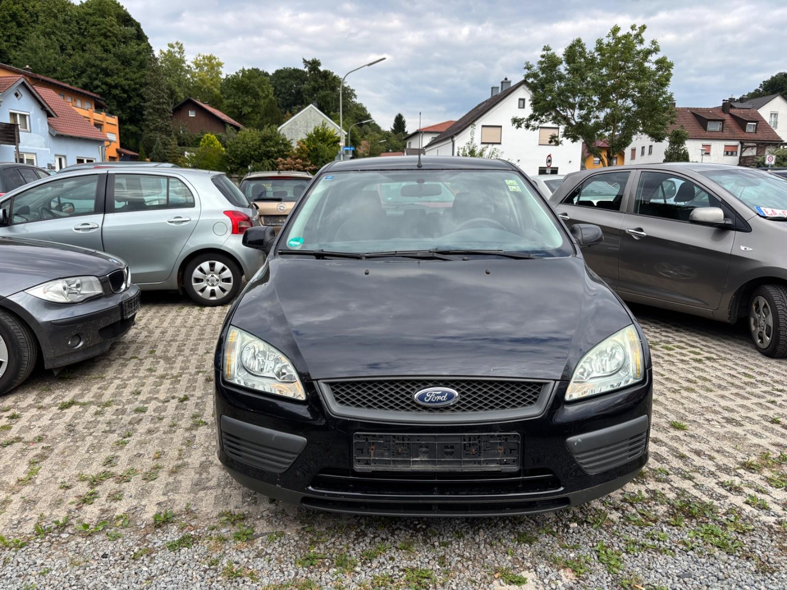 Ford Focus Lim. Fun X 1.6*TEMP*KLIMA*TÜV-02.26*