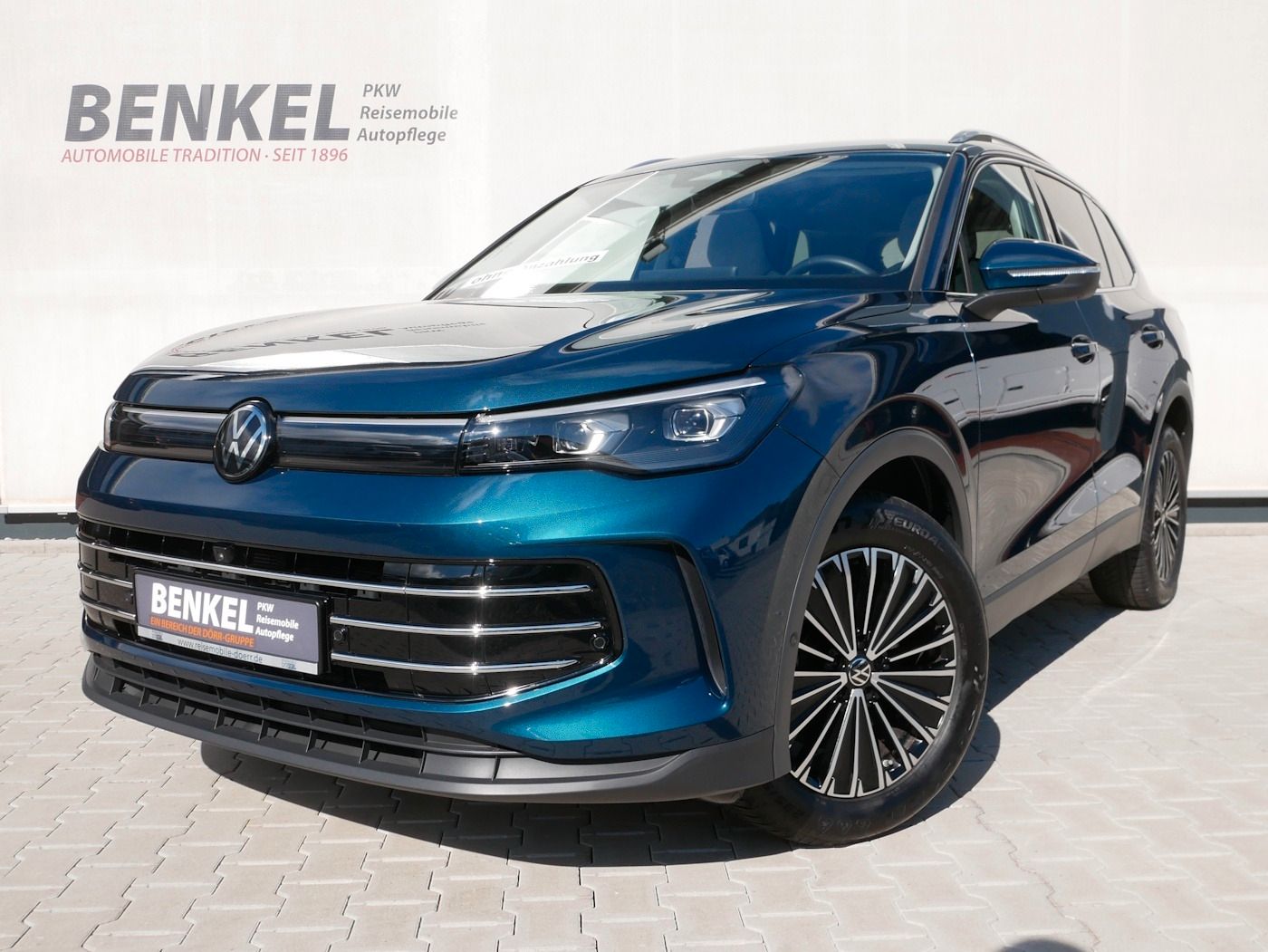 Fahrzeugabbildung Volkswagen Tiguan 2.0 Elegance NEU61T AHK DCC Matrix ACC KA