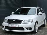 Skoda Octavia Combi RS #Bolero #SHZ #Bilstein #8-Fach - Skoda Octavia aus 2011: Kombi