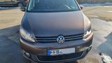 Volkswagen Touran1.6TDI CUP, NAVI+AHK+EPH+Temp+ALU+MP3 - VW Touran Gebrauchtwagen in München