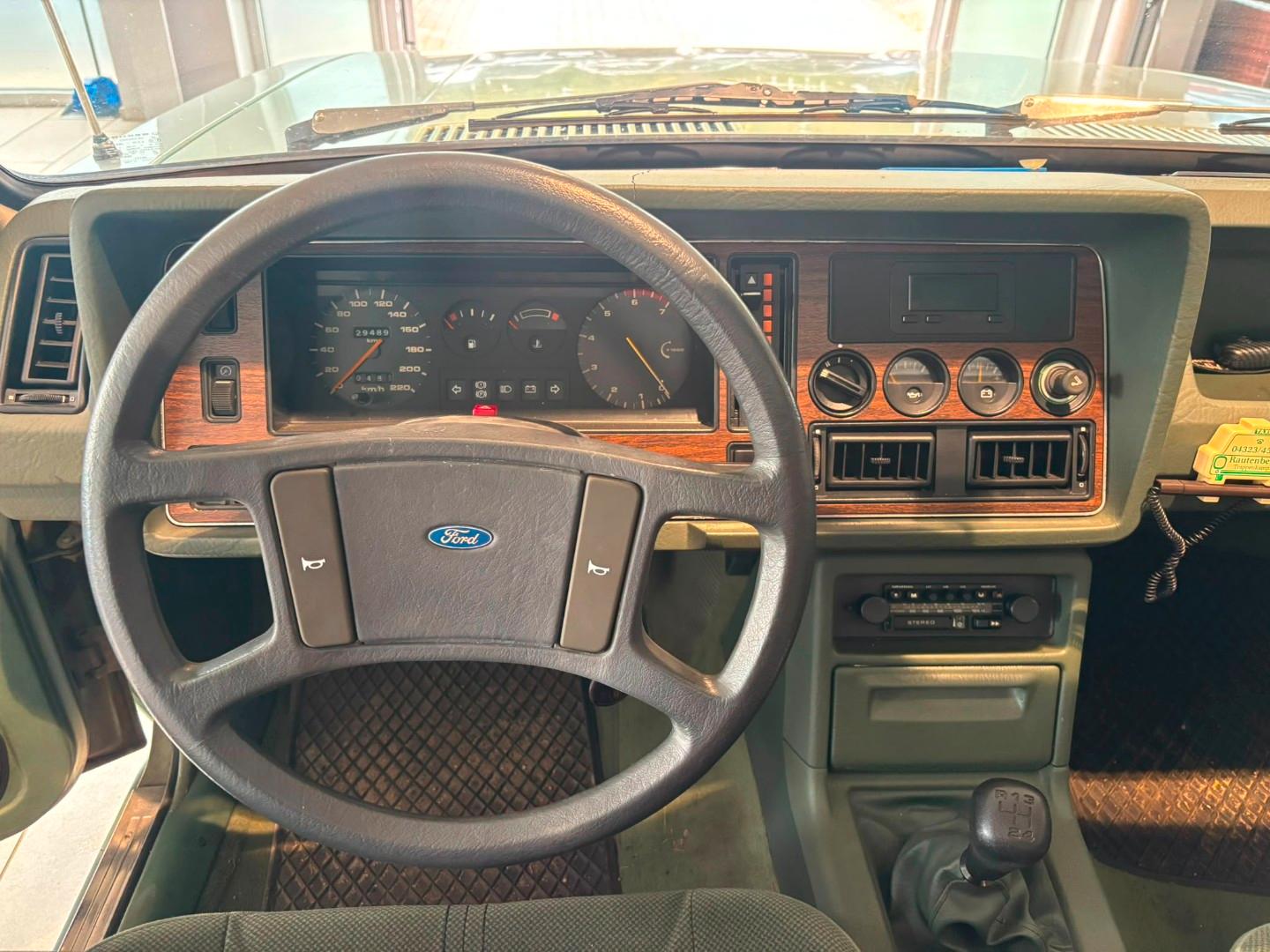 Ford GRANADA GL-GHIA *SERVO/SCHIEBEDACH*