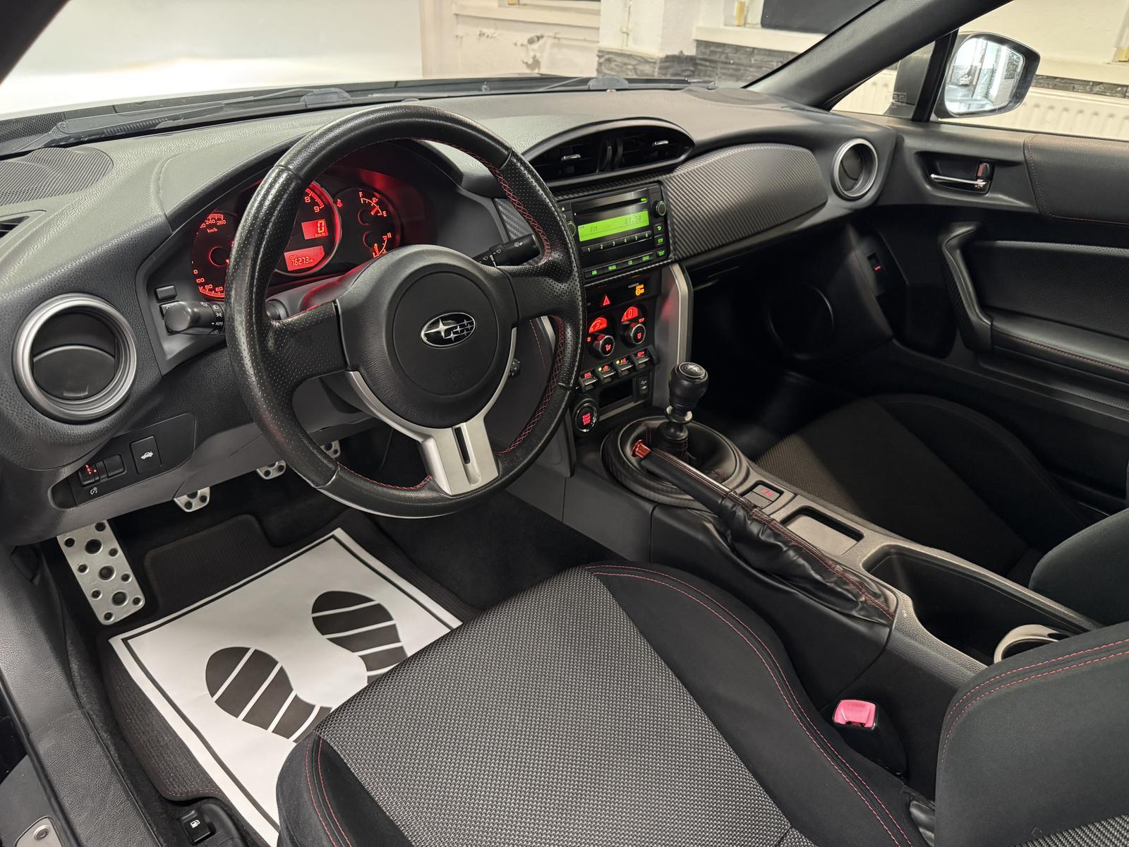Subaru BRZ Sport 2.0 200 ch BVM / 76 000 km / Échappement sport / Suspensions Eibach / Jantes 18"