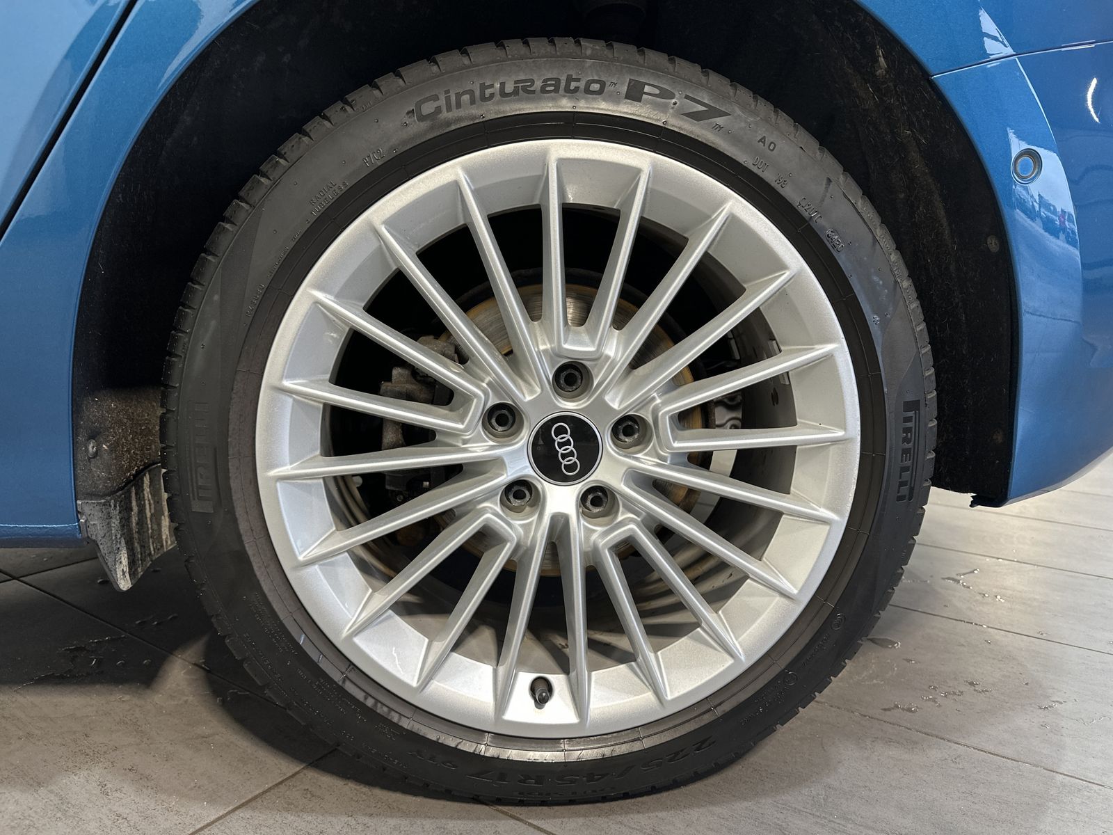 Fahrzeugabbildung Audi A3 SpB 35 TDI Aut. S-Line NAV+LED+ACC+V-COCKPIT