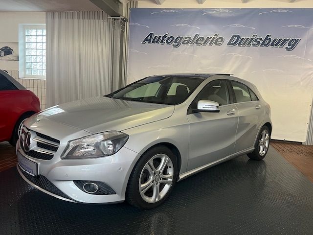 Mercedes-Benz A 200 Pano Navi erst 59tkm Temp PDCv+h Klima