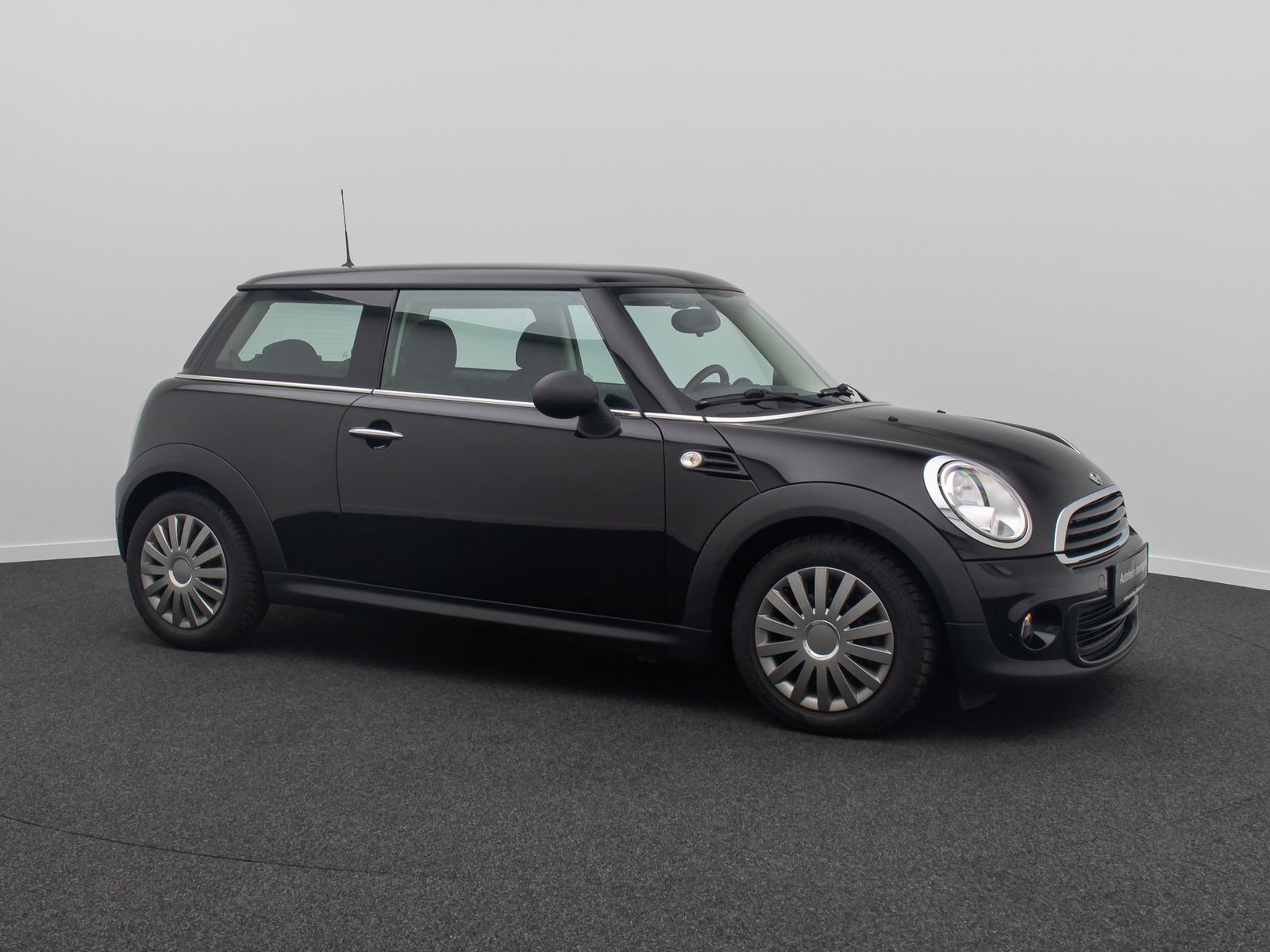 Fahrzeugabbildung MINI One Clubman Pepper PDC CD Bordcomputer Nebelsch