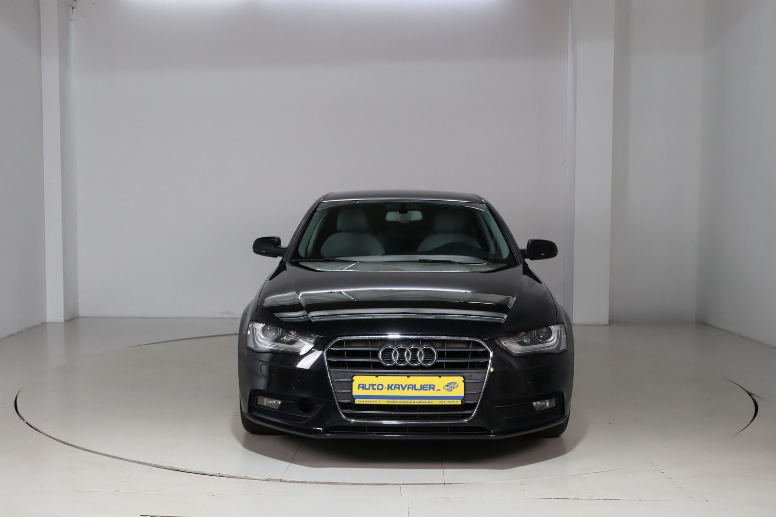 Fahrzeugabbildung Audi A4 3.0 TDI S tronic * Xenon * Navi * el. Sitze