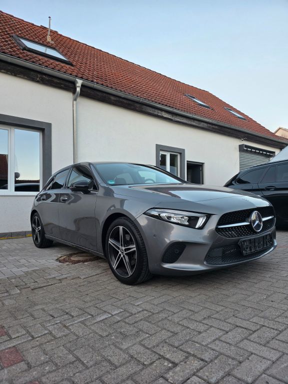Image of Mercedes-Benz A 200
