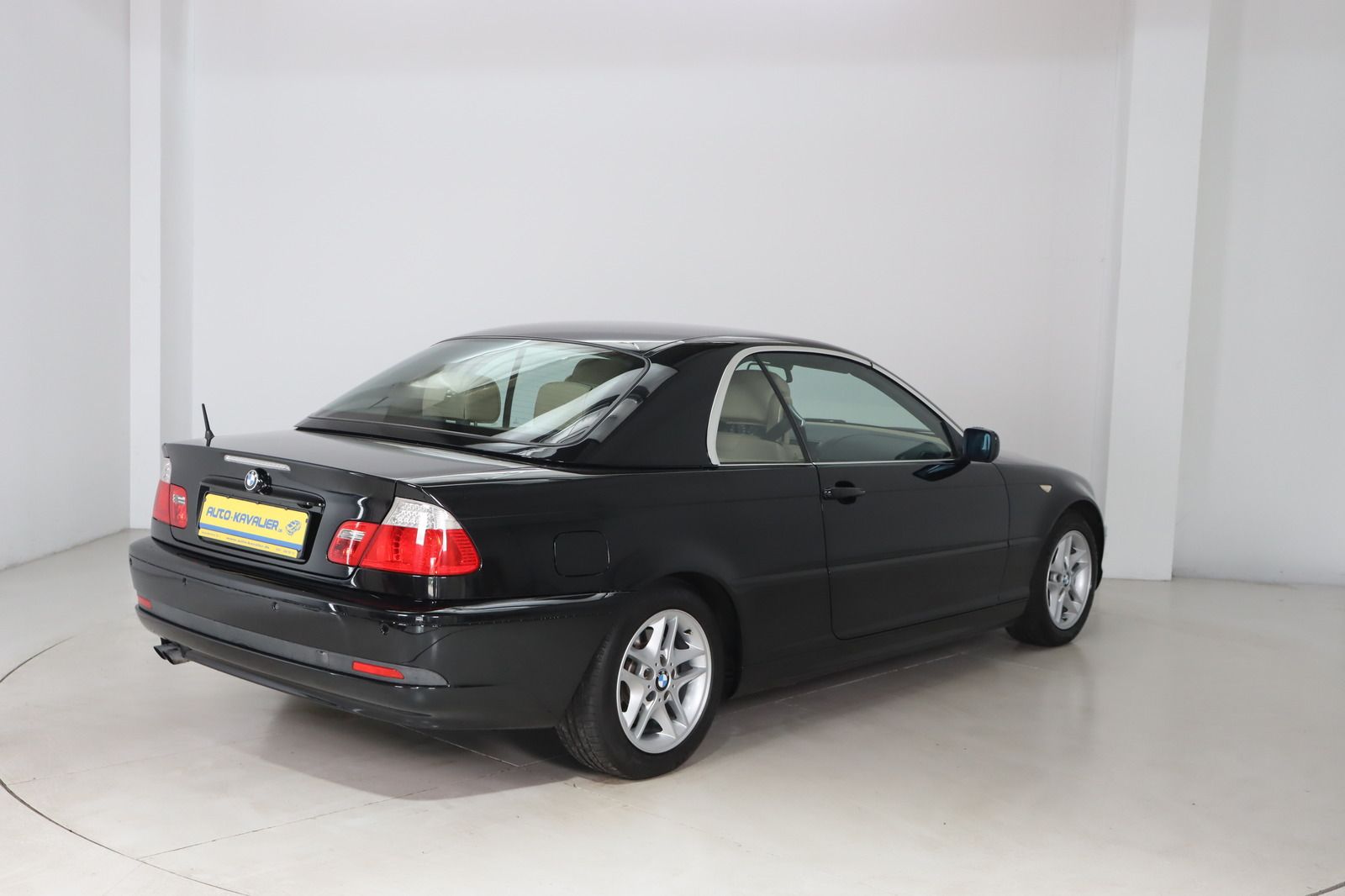Fahrzeugabbildung BMW 325 Ci * Navi * Xenon * Memory * Leder