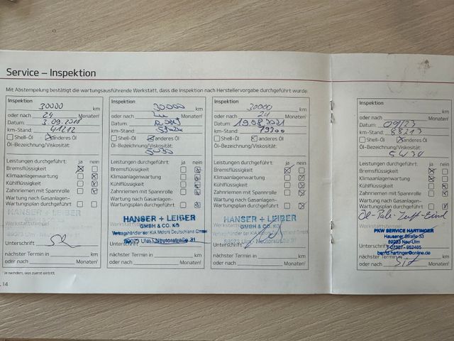 Kia Carens UEFA Euro 2016 *2. Hand*Klima*Kamera*Navi