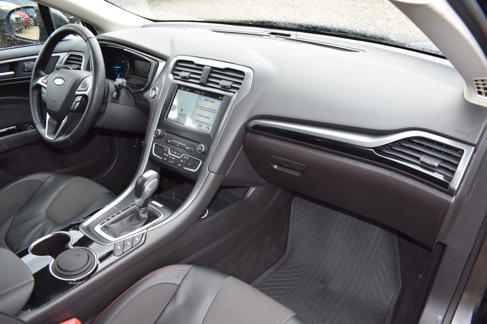 Fahrzeugabbildung Ford Mondeo Turnier ST-Line Automatik Kamera Navi