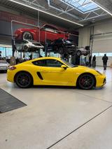 Porsche Cayman GTS Racing yellow Pristine condition  - Porsche Cayman in Berlin