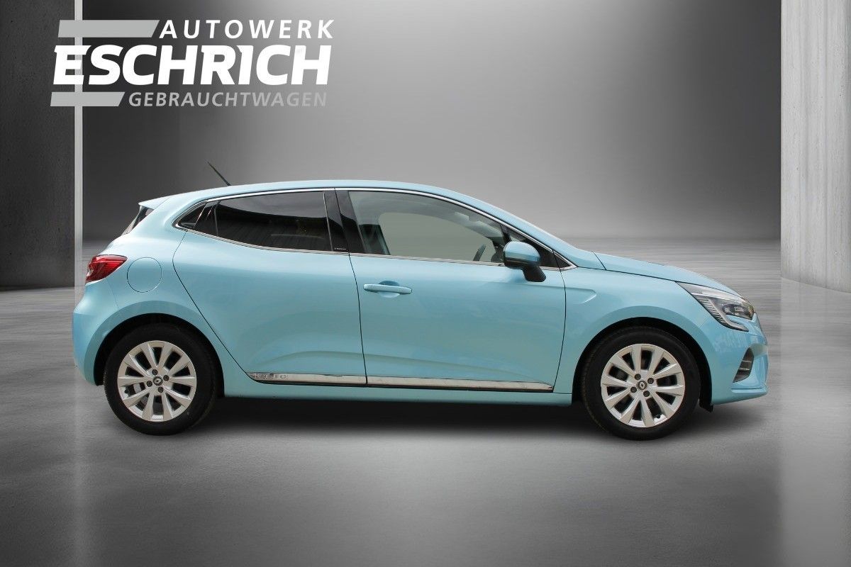 Fahrzeugabbildung Renault Clio V Intens Hybrid Automatik