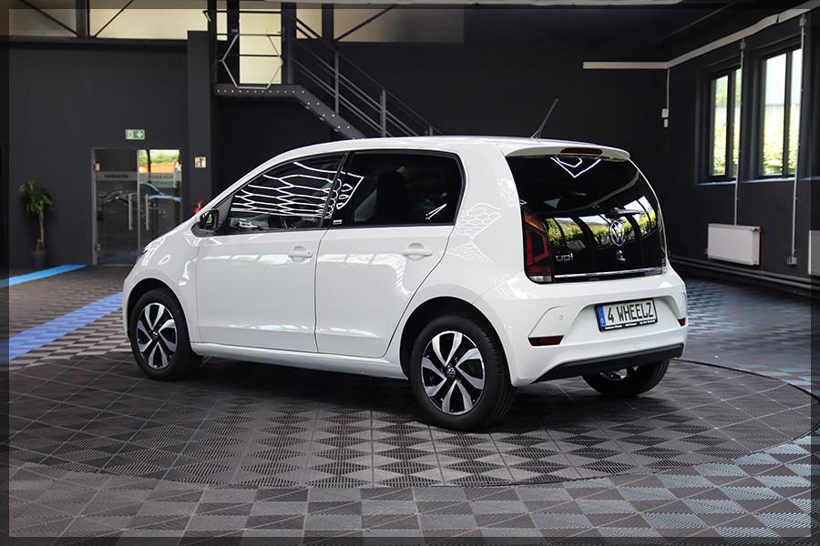 Volkswagen up! Active SITZHZG / CAM / PDC