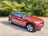 BMW X1 xDrive23d - - BMW X1: Rot