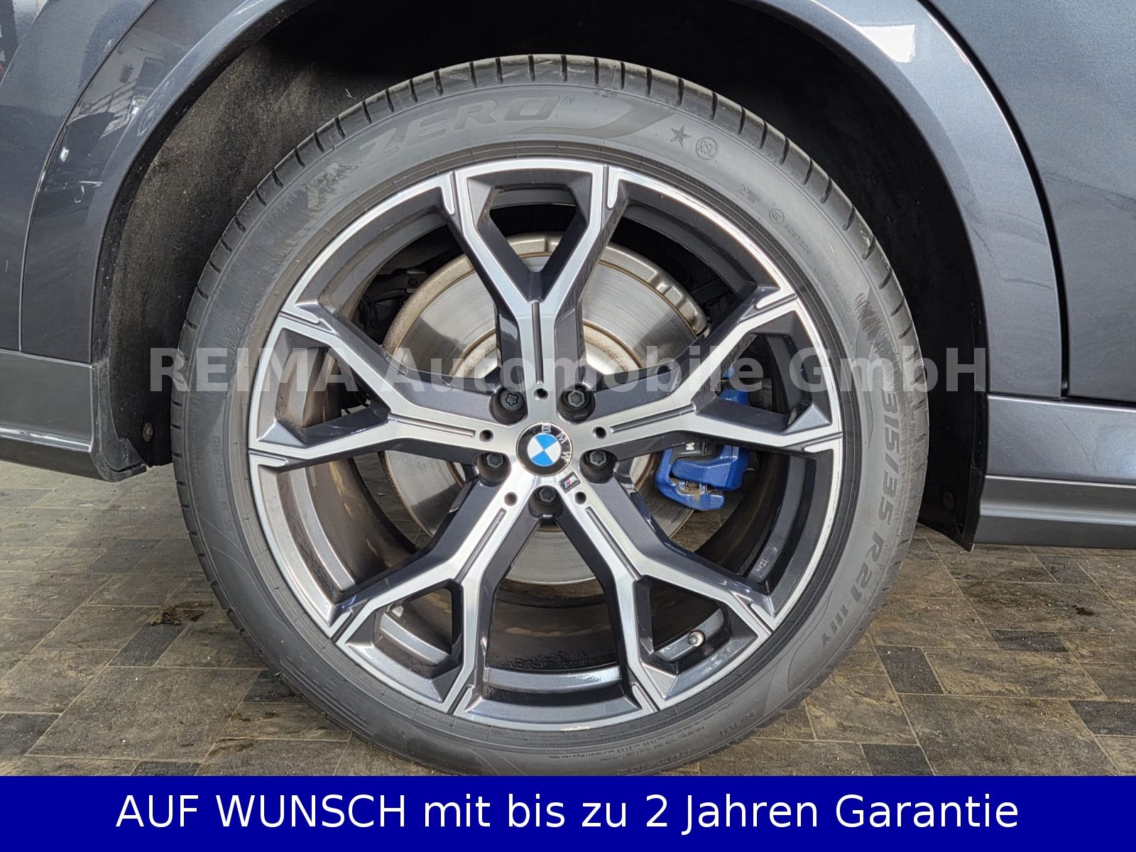 Fahrzeugabbildung BMW X6 M50 i, Laser, HUD, Pano, AHK