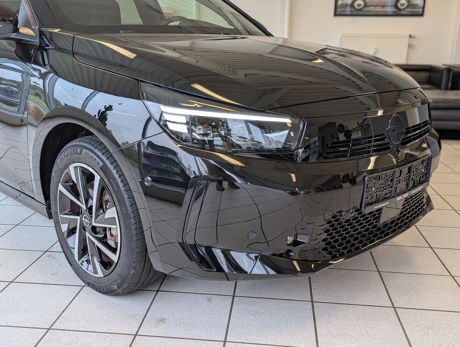 Fahrzeugabbildung Opel Corsa 1.2 GS IntelliLux Tech1-Komfort-Paket Cam