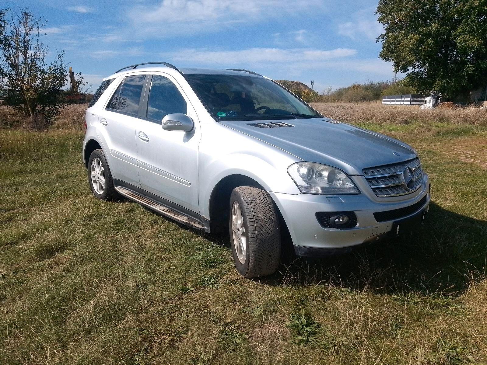 Mercedes-Benz ML 320