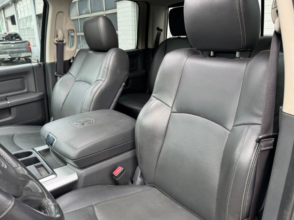 Fahrzeugabbildung Dodge RAM 1500 CrewCab 5.7 Leder Kamera deutsches Fzg.