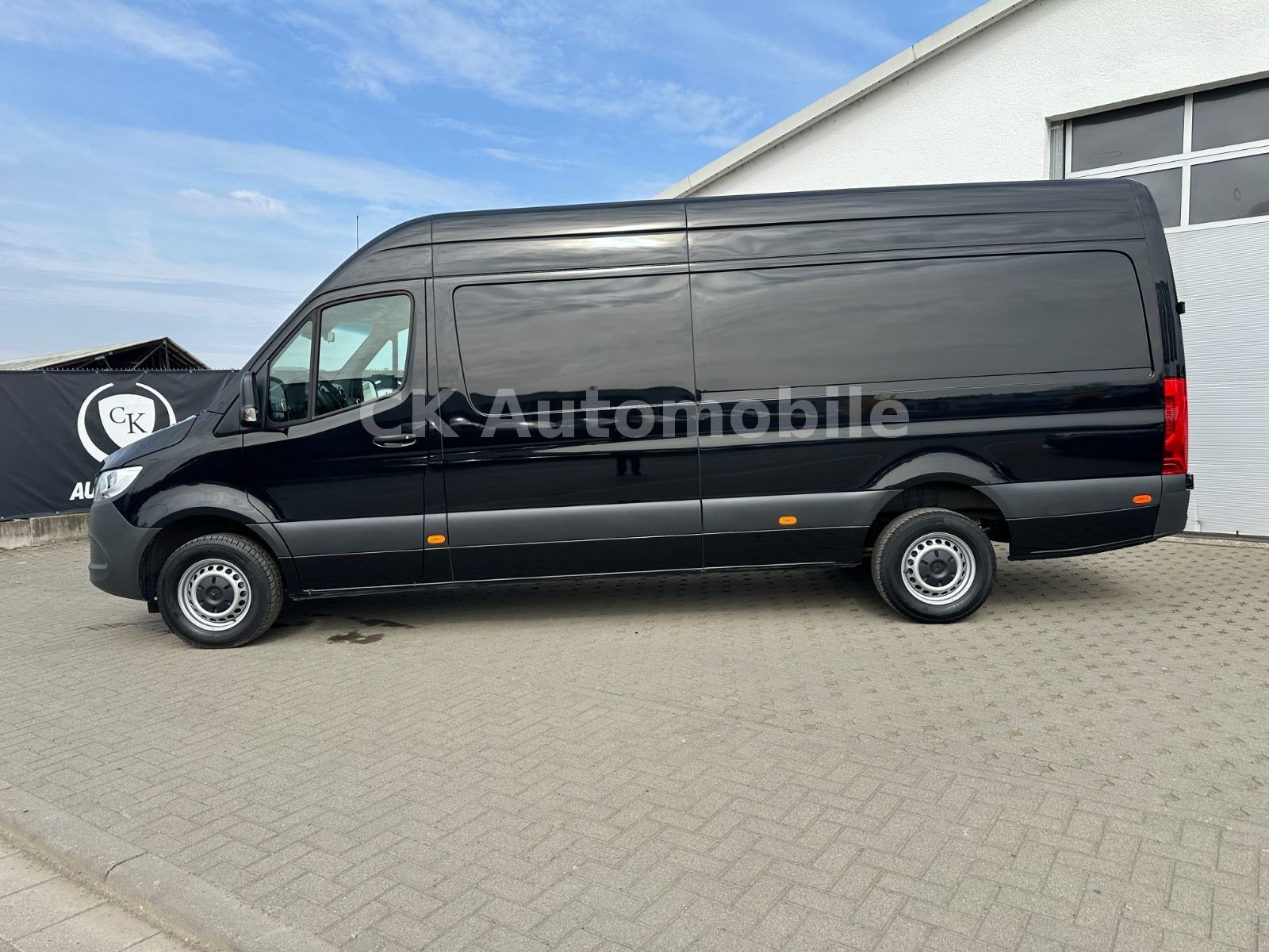 Fahrzeugabbildung Mercedes-Benz Sprinter III Kasten RWD 317 Autom./Maxi/Navi/Kam