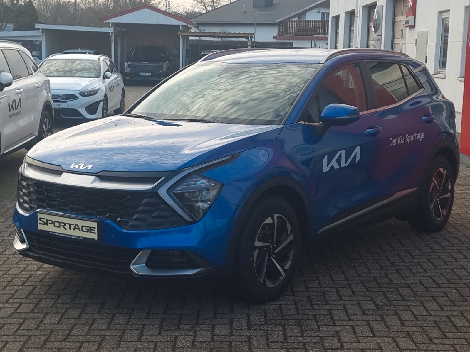 Fahrzeugabbildung Kia SPORTAGE 1.6T 48V 2WD DCT VIS KOM