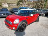 MINI Mini Cooper 1.6 - MINI MINI: Rot