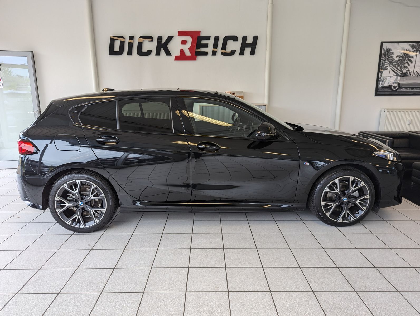 BMW 120 d M-Sport Pano HUD AHK Assist-Plus - Image 8