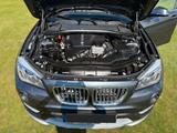 BMW X1 xDrive20i xLine Rentnerfahrzeug wenig kM !! - : Geländewagen, Rent