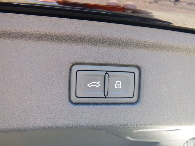 Fahrzeugabbildung Audi A5 Sportback 40 TDI >AUT/Leder/KAM/PDC/LED