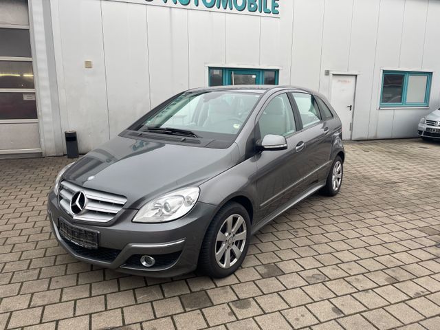 Mercedes-Benz B 200 Autom.-SHZ-PDC-Tempomat-Park Assi