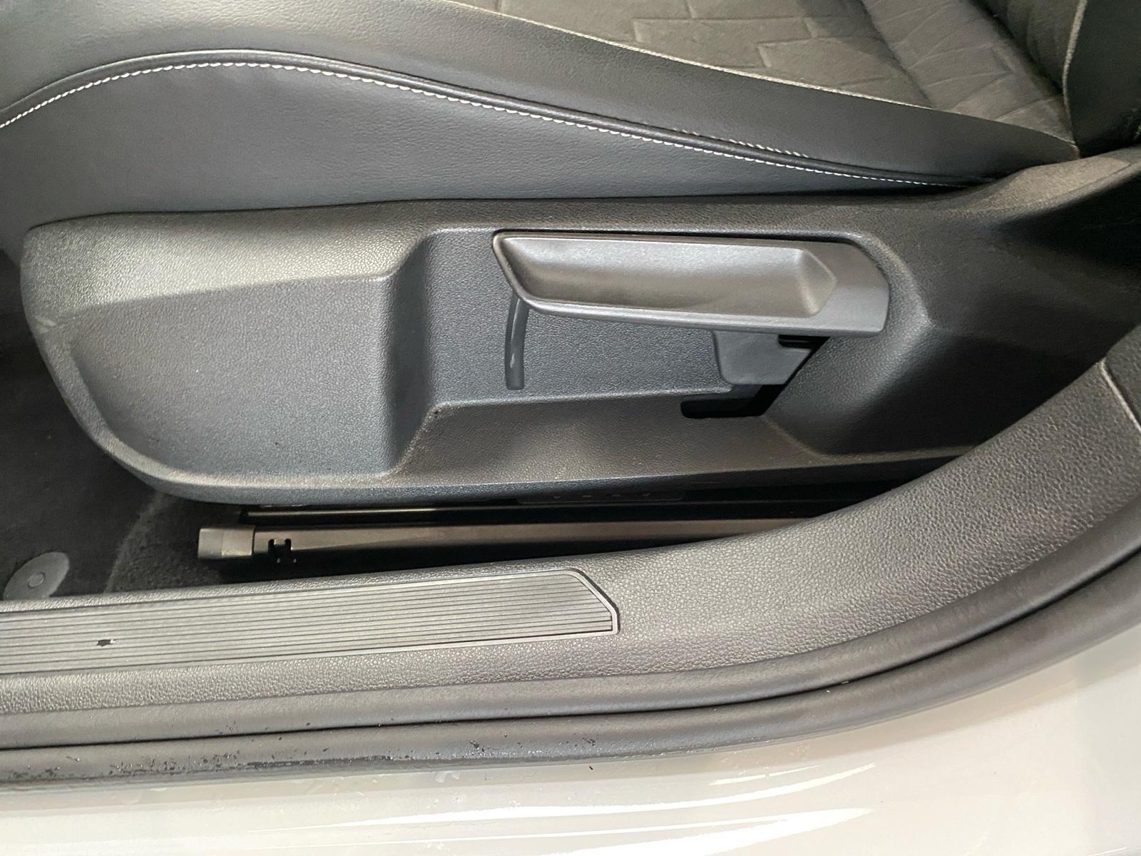 Volkswagen Golf VIII 2.0 TDI Goal ACC LED AppConnect 360 LM, миниатюра 20