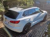 Volkswagen Touareg 3.0 V6 TDI 210kW R-Line .Pano,Hub,Allral - VW Touareg Gebrauchtwagen in Leipzig