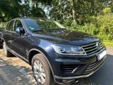 Volkswagen Touareg 3.0 V6 TDI SCR Tiptronic - - VW Touareg Gebrauchtwagen in Braunschweig