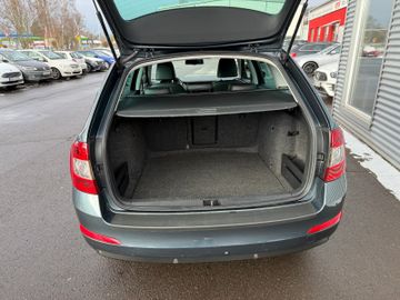 Skoda Octavia Combi Elegance+Xenon+LED+Navi+SHZ+DAB