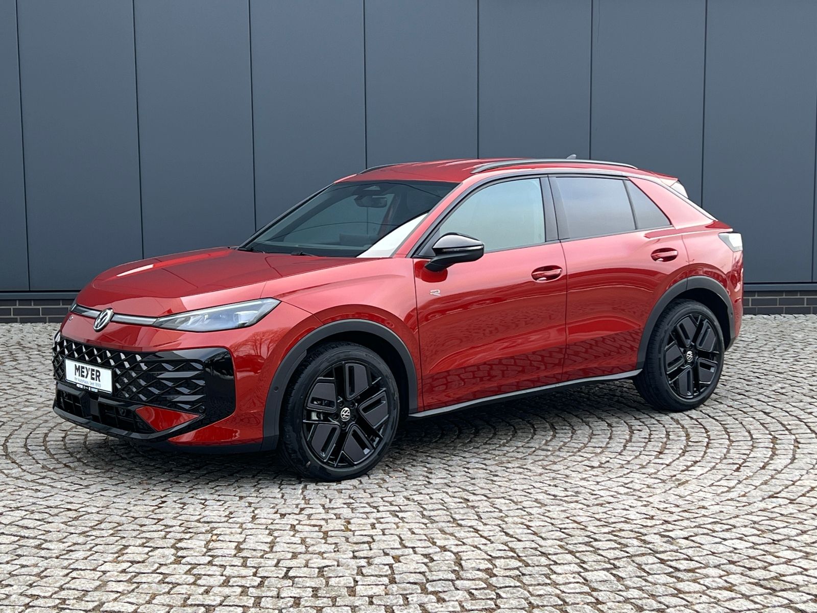 Fahrzeugabbildung Volkswagen T-Roc R-Line 1.5 eTSI DSG *Neues Modell, AHK, Bl