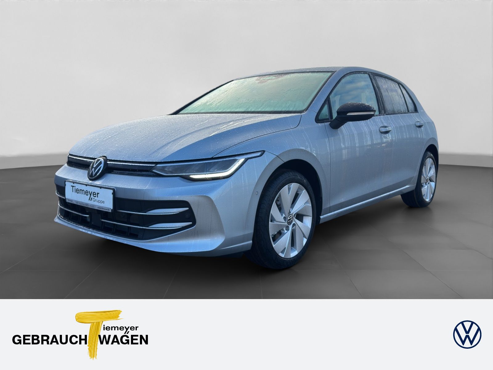 Volkswagen Golf - 1