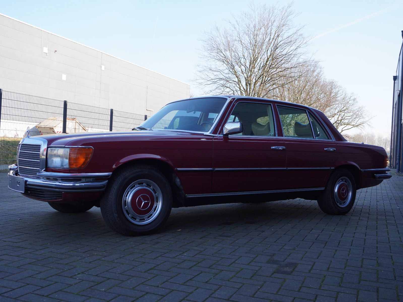 Fahrzeugabbildung Mercedes-Benz 280 SE W 116 *50 TKM*