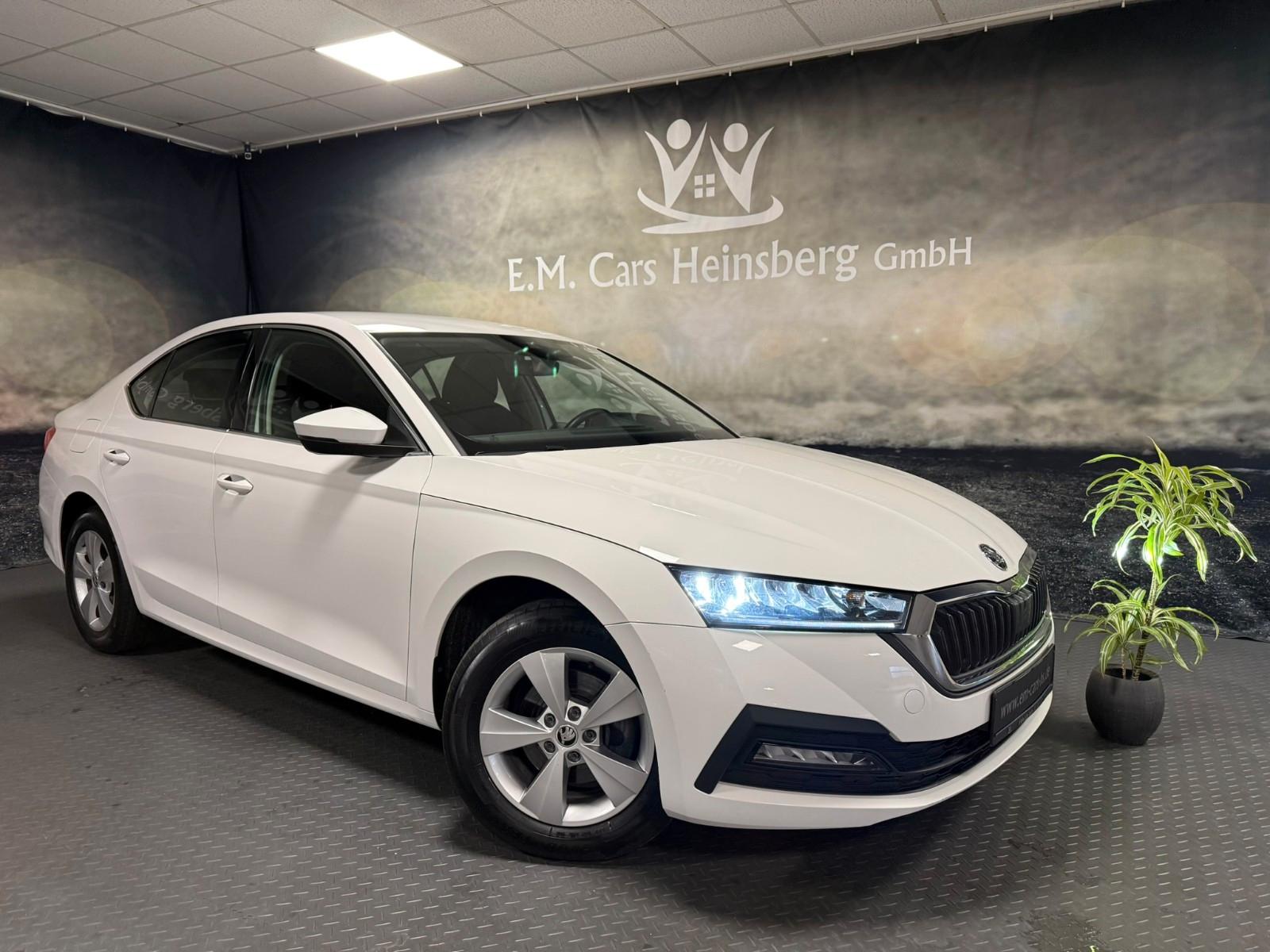 Skoda Octavia Lim. 1.0 TSI Ambition CarPlay LED PDC