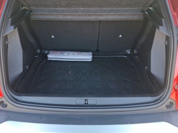 Peugeot 2008 Allure 1.2 PureTech 130 Kam.+KeyLess+LED