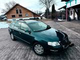 Volkswagen VW Passat in sehr gutem Zustand - Volkswagen Passat aus 2008: Kombi