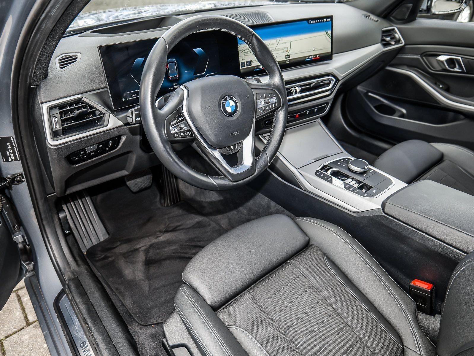 BMW 318i Touring HUD ACC RFK NAVI LED Sound Syst. foto 16