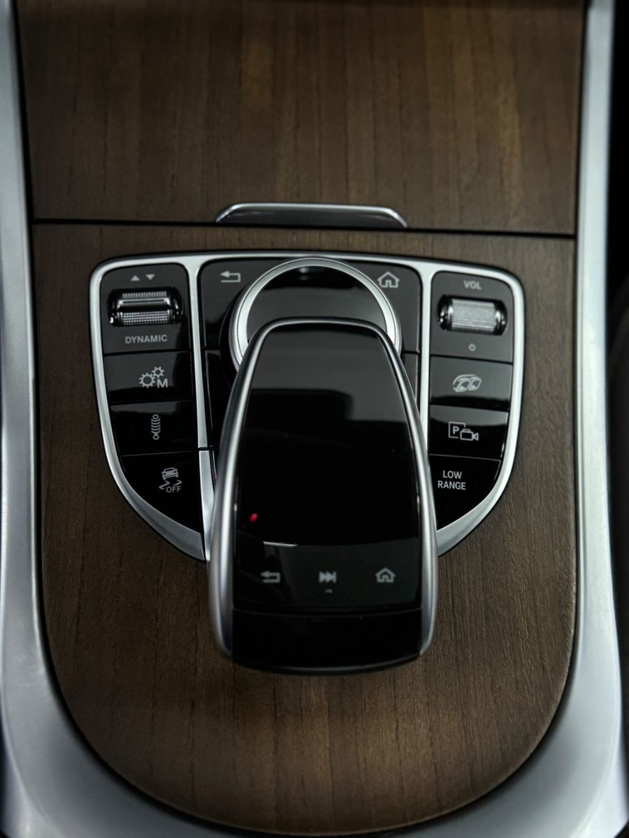 Fahrzeugabbildung Mercedes-Benz G 63 AMG|PERFORMANCE|MASSAGE|AMG-DRIVER|VOLL
