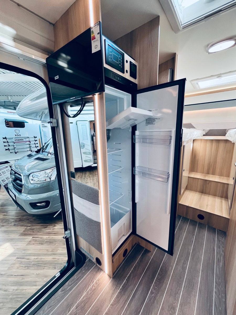 Fahrzeugabbildung NobelART T-7000 - Modell 2026 - Hubbett