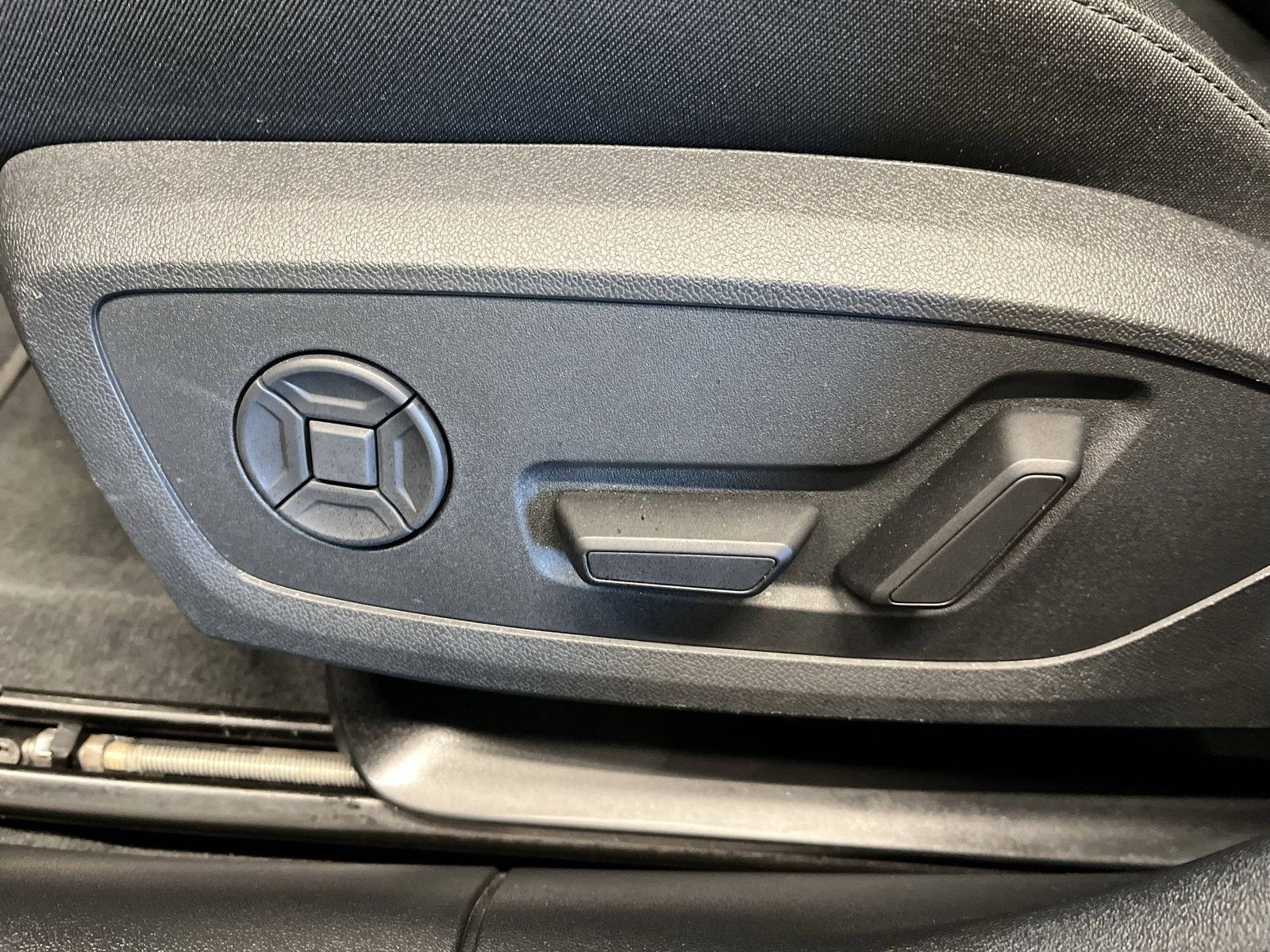 Audi A6 - Bild 12