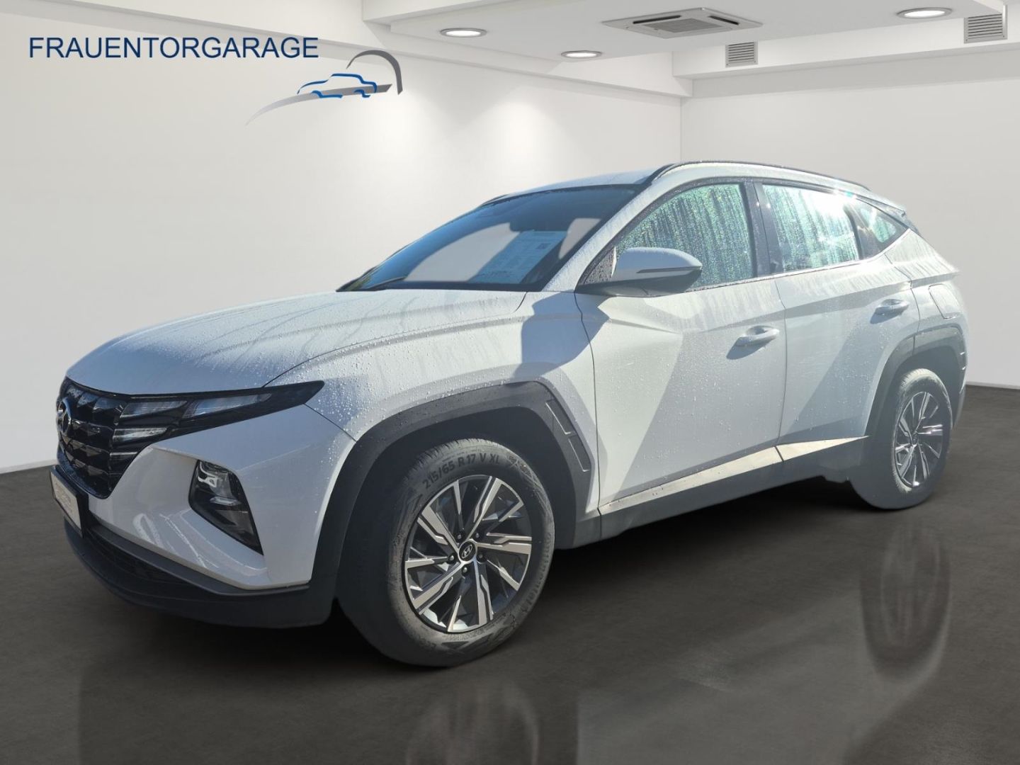 Fahrzeugabbildung Hyundai Tucson Select 2WD Navi Digitales Cockpit LED App