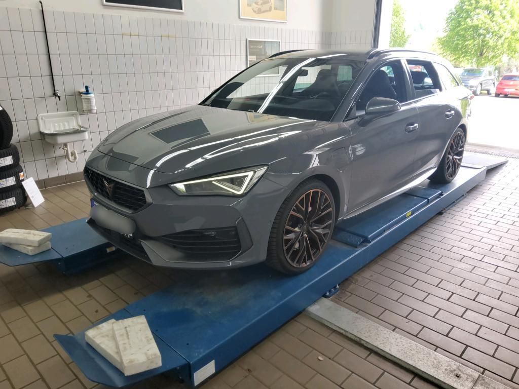 Image of Cupra Leon