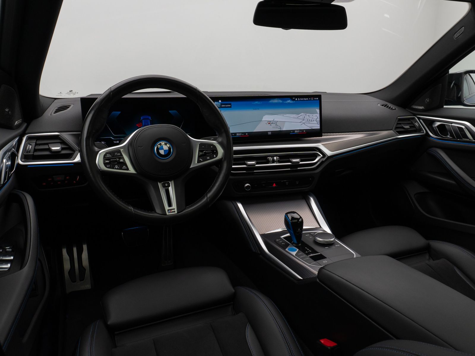 Fahrzeugabbildung BMW i4 M50 Gran Coupé Glasdach Laser 360°HUD DAB H/K