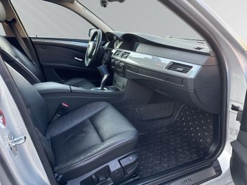 BMW 523 - 12