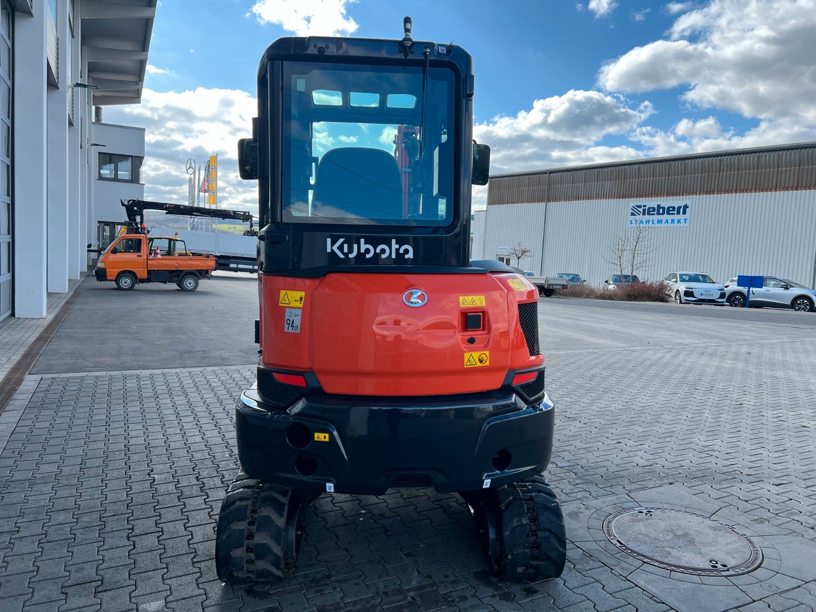 Fahrzeugabbildung Kubota KX 037-4 / nur 531h! / 2024 / hydr. Grabenräumer