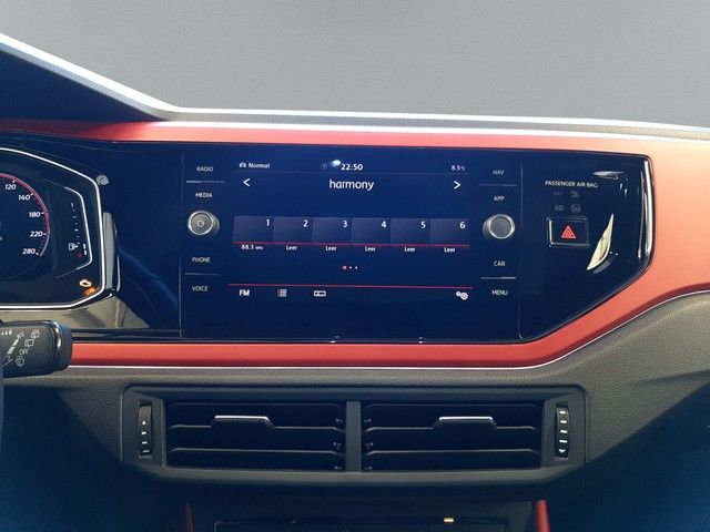 Fahrzeugabbildung Volkswagen Polo VI GTI 2.0TSI DSG Navi Pano Kamera ACC